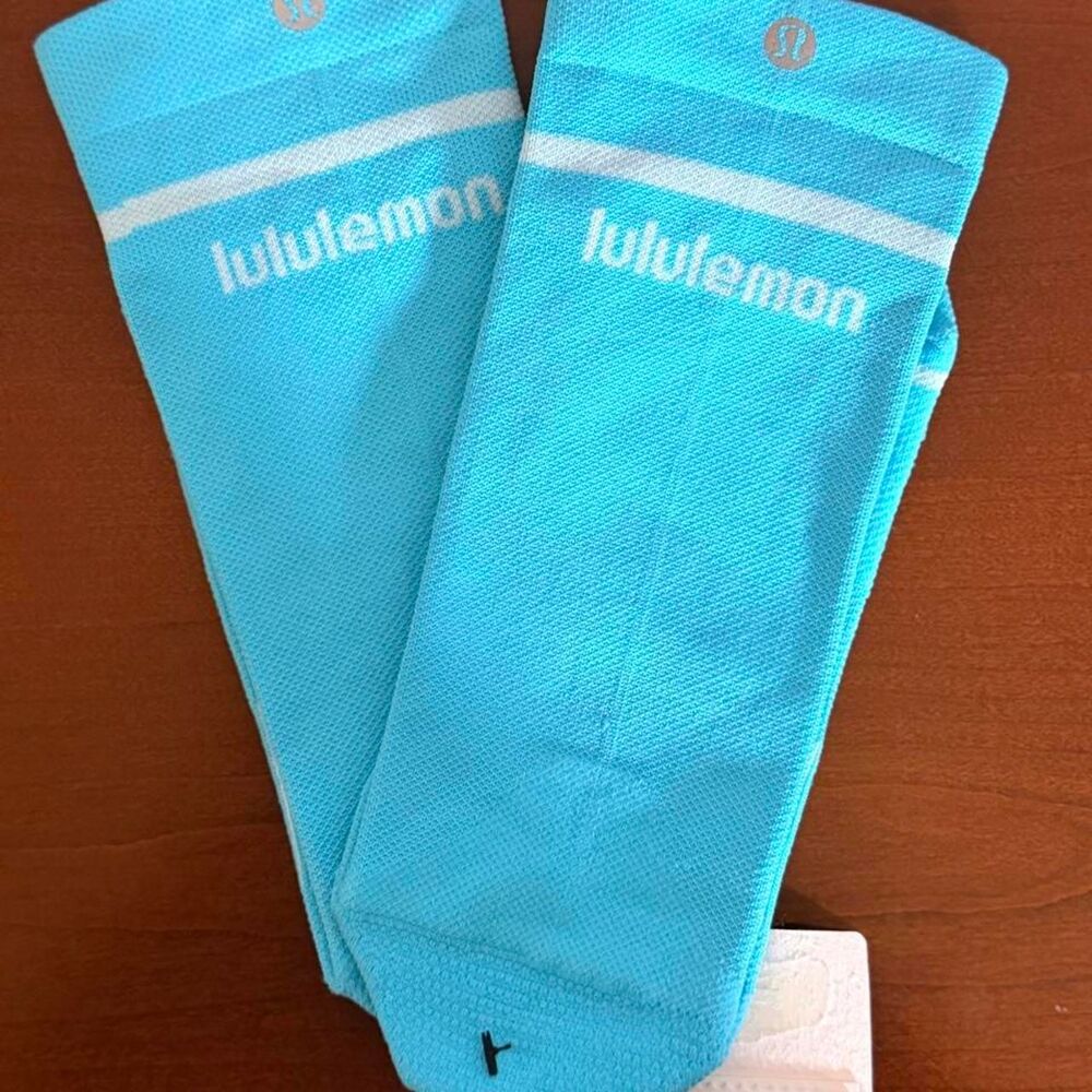 Lululemon Power Stride Women's Electric Blue Socks